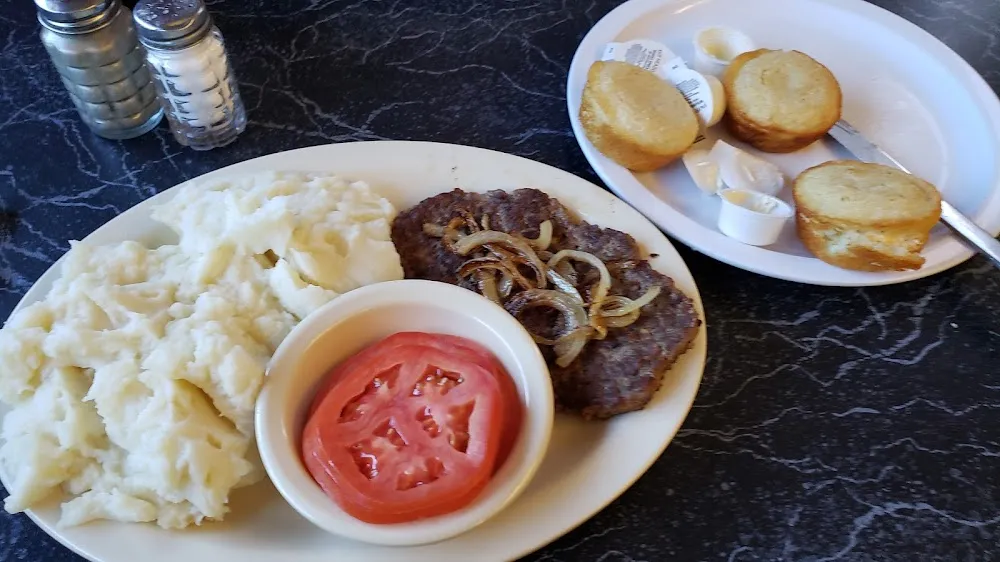 Hamburher Steak Mashed Potatoes and Tomato